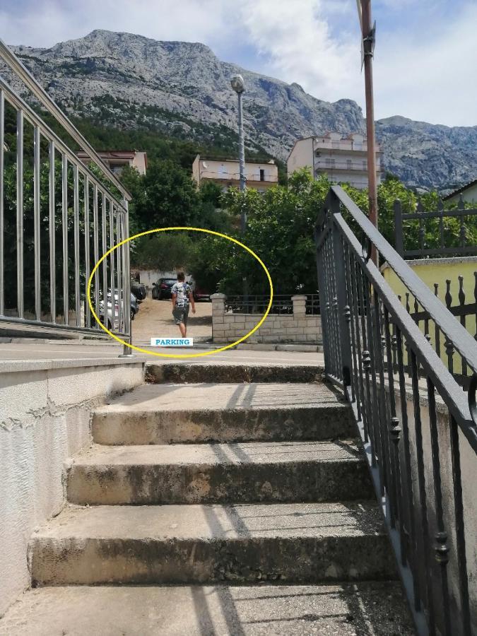 Ria 2 Appartement Baška Voda Buitenkant foto